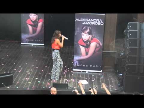 Alessandra Amoroso - Bellezza, incanto e nostalgia [Amor...oso day 21.09.13]