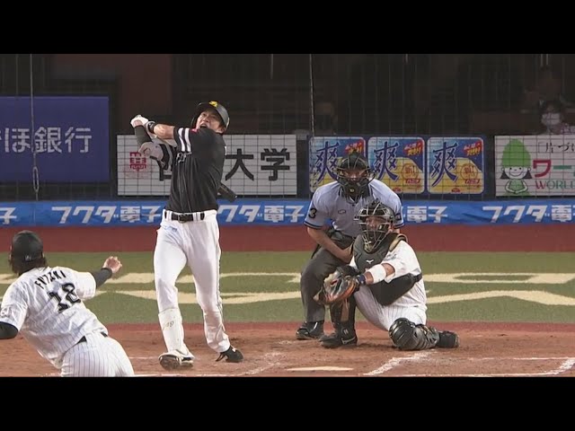 【4回表】スコアボード直撃!? ホークス・柳田のカメラが見失うほどの特大先制2ラン!! 2020/8/22 M-H
