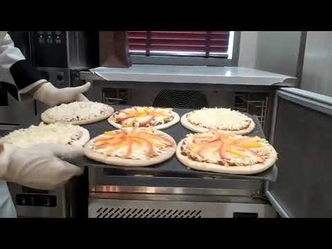 Semi-automatic stainless steel deck pizza oven, baking capac...