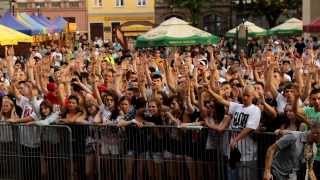 preview picture of video 'SŁOŃ&MIKSER LIVE HIP-HOP FESTIWAL PRUSICE 2013'