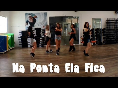 Aula de Ritmos | Coreografia Na Ponta Ela Fica | Professora Karla Costa