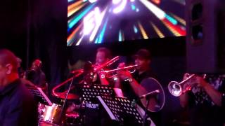 Kemegusta  (Ay Mujer/ Por eso Ahora)