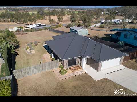21 Tryhorn Street, Grantham, QLD 4347, 4 कमरे, 2 बाथरूम, House