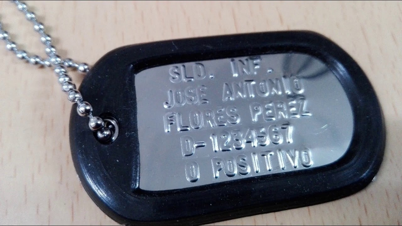 Cursito: Placas de identificación personal en acero inoxidable.