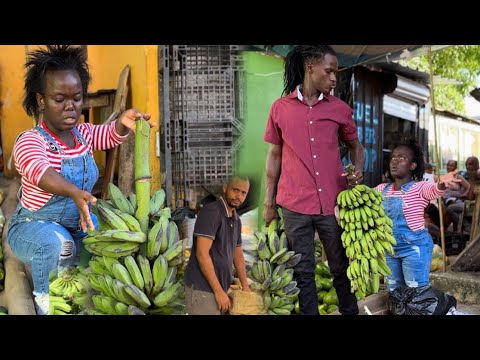 Mommy Chucky arrives at the market without knowing that this would happen to her.