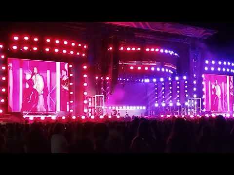 Yo tengo un novio - Lola Indigo & La Zowi @ CCME 2025