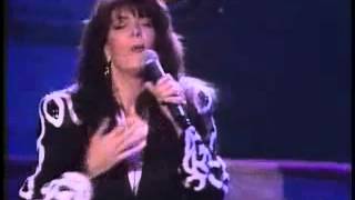 KATHY MATTEA - Standing Knee Deep In A River (live 1993), Classic Country, 1990&#39;s Country