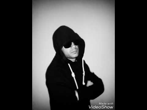 Valensio Asenov-Правете любов а не война