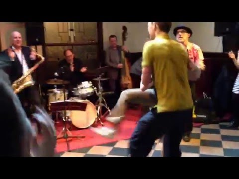 Gentse Hoppers Exchange (GHX) 2016 - Saturday April 2ND - 'Stinking Shoe Boogie' by Boogie Phil