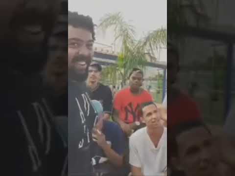 TENTE NÃO RIR COM ESSA BATALHA KKKK #shots