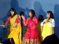 Dhadang Dhadang Chickni Kamar Zimi