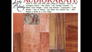 Audio Karate - She looks Good.wmv