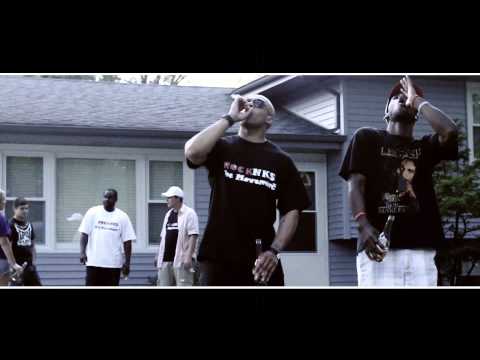 Burnz ft. ChillWill Munny - Blacked Out (Official Music Video)