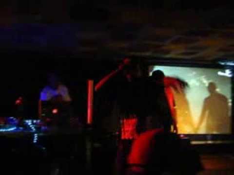 ´A RUA ABRAÇA` MIST KIILA & BANCA LOUKOMOTIVA (VLFUSION, SMOOK F31 & DJ TAVIM)