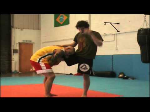 bjj.ie competition technique - flying triangle