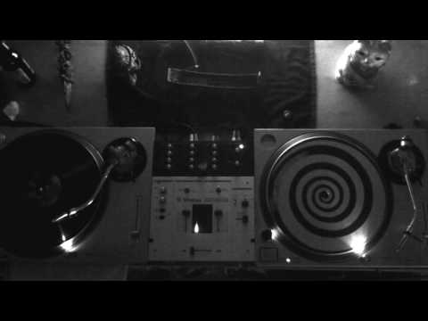 TNTP014 - 2017-05-11 - Mattie Nickerson - All-vinyl techno mix