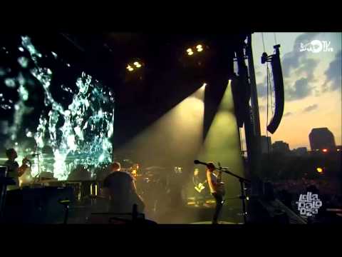 Kings of Leon - Supersoaker live @Lollapalooza 2014