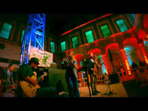 StraightAway Project Funky 4tet con chitarra7corde Lucca Musiqua StraightAway Project Funky 4tet con chitarra7corde Lucca Musiqua
