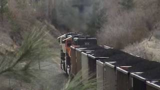 preview picture of video 'April 1, 2011 - A Day of Trains pt5'
