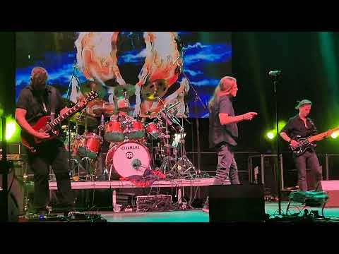 Omega testamentum - ezüst eső [ Naszvadi napok 2025 ]