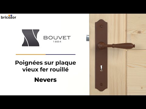 Poignées de porte sur plaque - vieux fer rouillé - Nevers BOUVET
