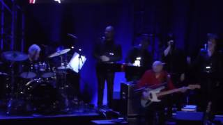 CeCe Winans - Hey Devil!  LIVE at Beacon Theatre, NYC