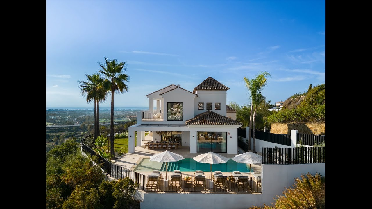Expérience Luxe, Style et Vue sur la Mer avec cette Villa Impressionnante à Vendre à La Quinta, Benahavis