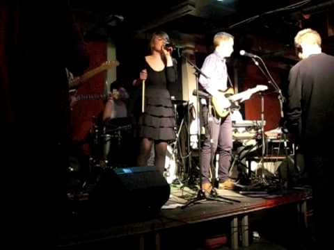 Penny Century  - Trampoline