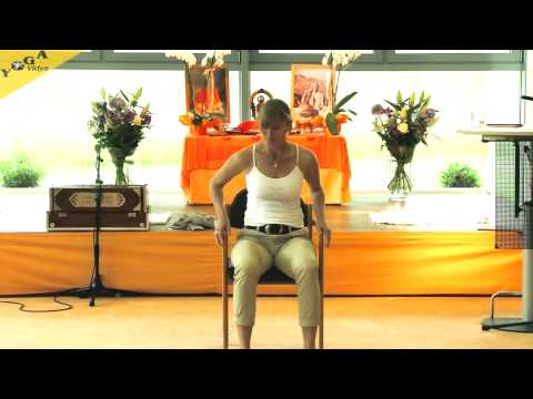 Business Yoga im Stehen