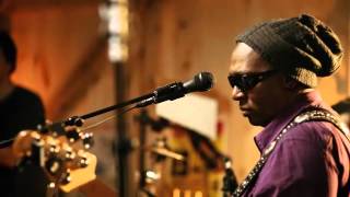 CARAMEL - Live From Daryl&#39;s House Episode 66, Amos Lee, Mutlu &amp; Daryl Hall