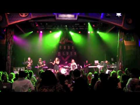 PartyQuake San Diego Wedding and Corporate Dance Band - House of Blues Live pt. 2