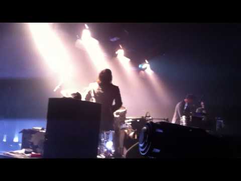 Party over Los Angeles - 2manyDJs Remix @ Soulwaxmas 2011 Paris