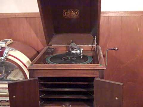 THE VIRGINIANS PAUL WHITEMAN ROSS GORMAN - APPLE SAUCE - ROARING 20'S VICTROLA