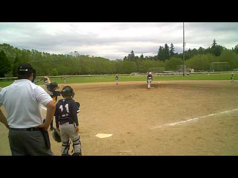 Torey pitches 1,2,3 inning vs. Stod's Raiders 6-27-10.