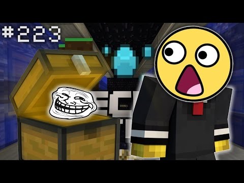 Minecraft Factions Let's Play: Episode 223 - HOW IS THIS POSSIBLE... (Minecraft Raiding)