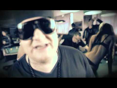 Steve Forest feat. Club Dogo & Fatman Scoop - Boys & Girls (Amoroso Illegal  RMX).mpg
