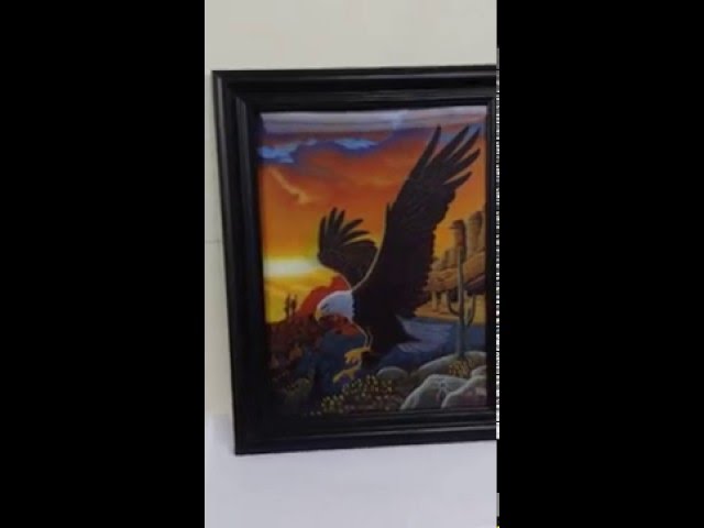 Vídeo relacionado con 3D LiveLife Lenticular Cuadros Decoración - Tucán de Deluxebase. Poster 3D sin marco de pájaros tropicales. Obra de arte original con licencia del reconocido artista, Michael Searle