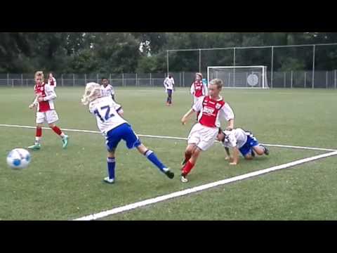 RCL JO13-1 oefent tegen DWO JO13-1