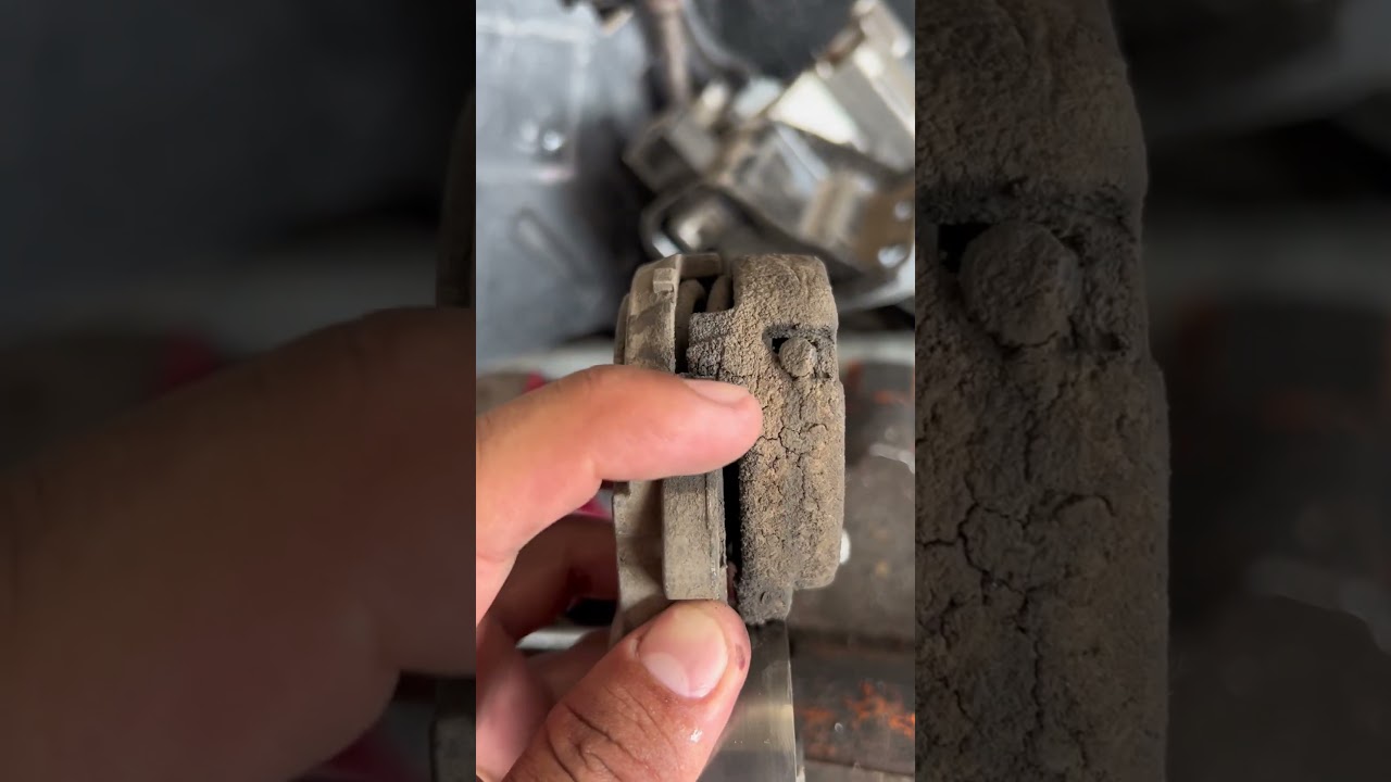 How to know when your belt tensioner is no longer working #mechanics #cars #workshop