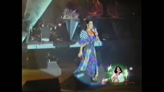 Isabel Pantoja ... Debo hacerlo ... (Tivoli World 25-7-1993)
