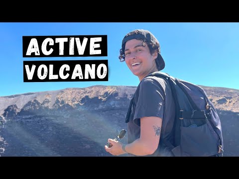 HIKE to the TOP of MOUNT VESUVIUS | Tour of ITALY