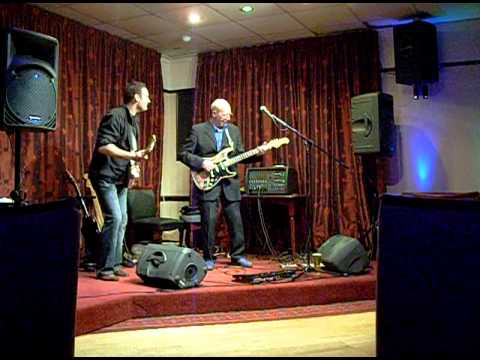 Rod Demick & Christian Sharp - Help Me, Club 35 Carlisle (UK) 10/04/09.