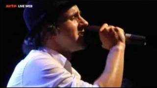 Maximo Park - Now I´m All Over The Shop +  Your Urge + Roller Disco Dreams 4,5,6 @ Le Trabendo