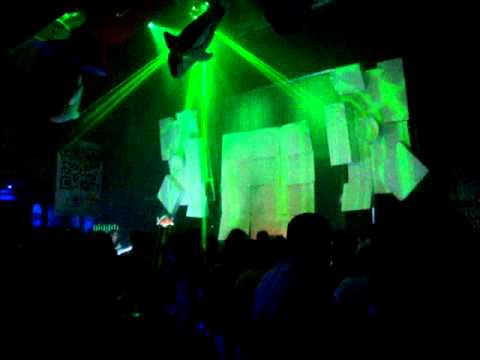 Speedy J part 1 in Medellín-Colombia. Oct 1.11.MPG