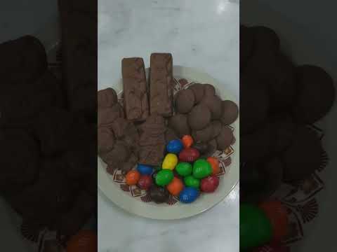 🍬🍫 ASMR- Snickers, Cadbury, M&M's #chocolate #asmr #viral #shorts