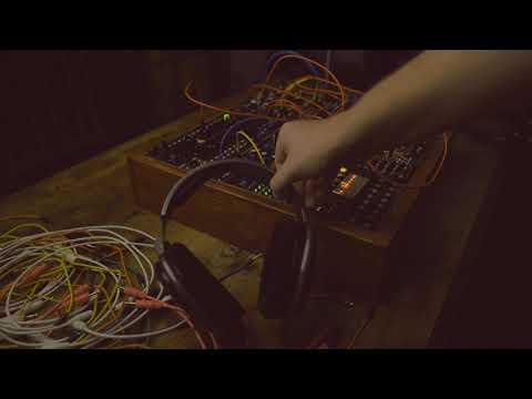 Tear In Time (Eloquencer, BIA, Brenso, Mimeophon, Clouds)