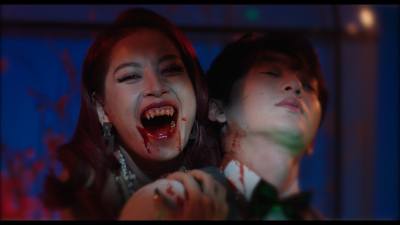 Official Trailer [Subtitled]