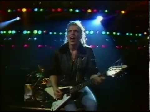 download lagu mp3 mp4 Rock Pop In Concert, download lagu Rock Pop In Concert gratis, unduh video klip Rock Pop In Concert