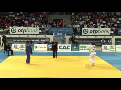 EC Juniors 2010 - T. DZHUROVA (BUL) vs G. STEENHUIS (NED)  -78 Final