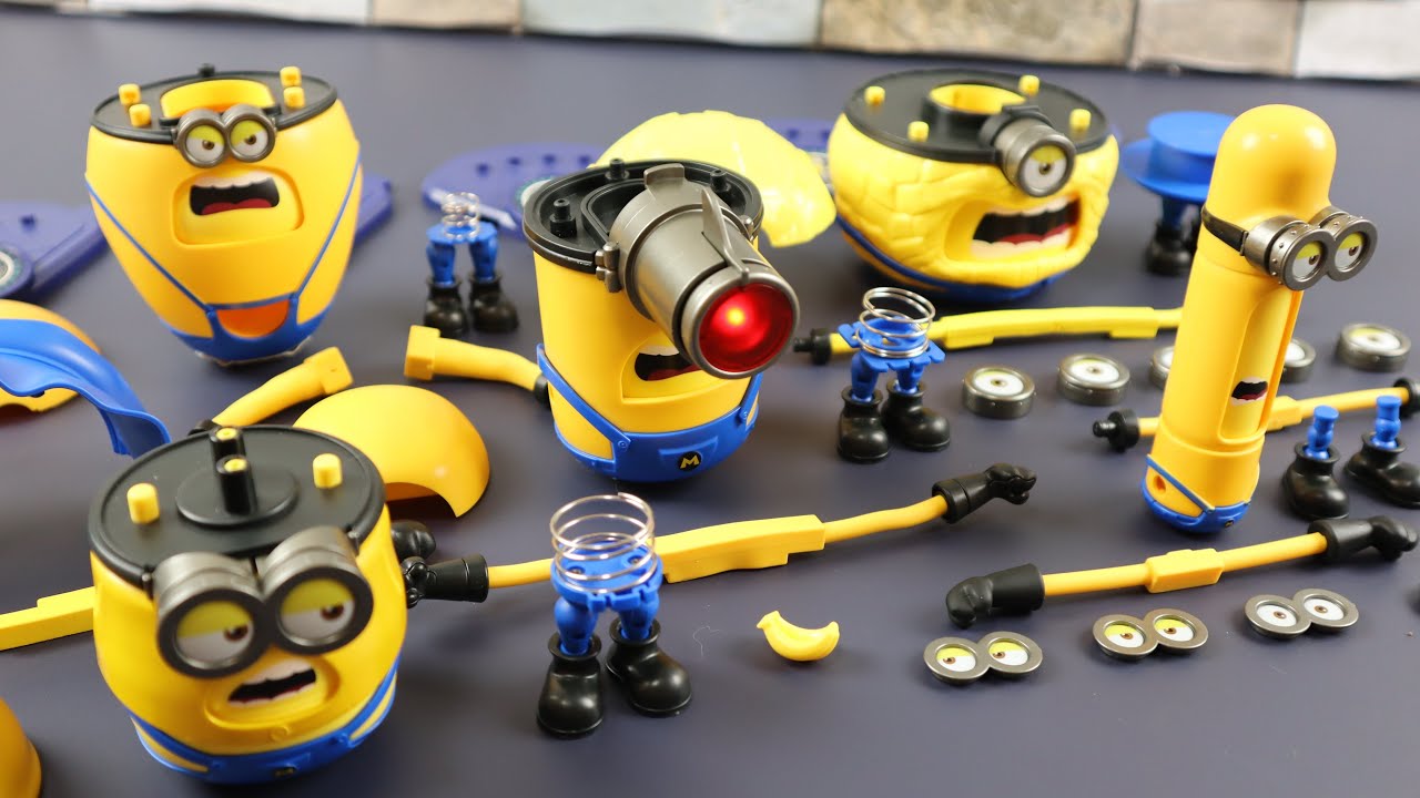 Assemble the Minions plastic model